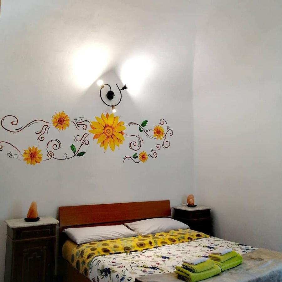 B&B Il Girasole ฟีนาเลลีกูเร ภายนอก รูปภาพ