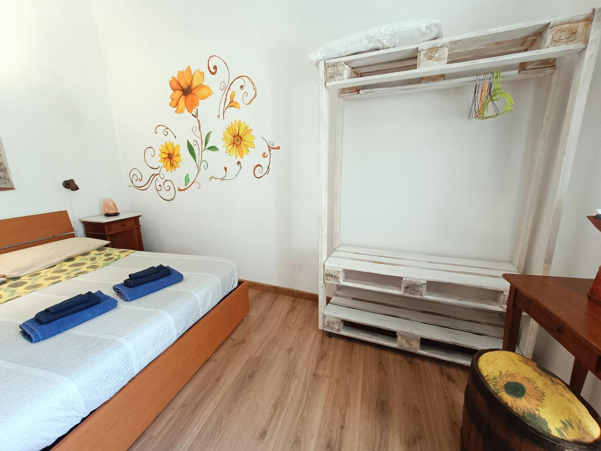 B&B Il Girasole ฟีนาเลลีกูเร ภายนอก รูปภาพ