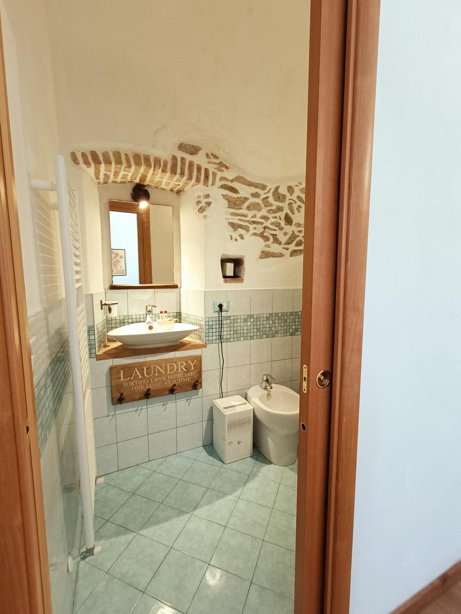 B&B Il Girasole ฟีนาเลลีกูเร ภายนอก รูปภาพ